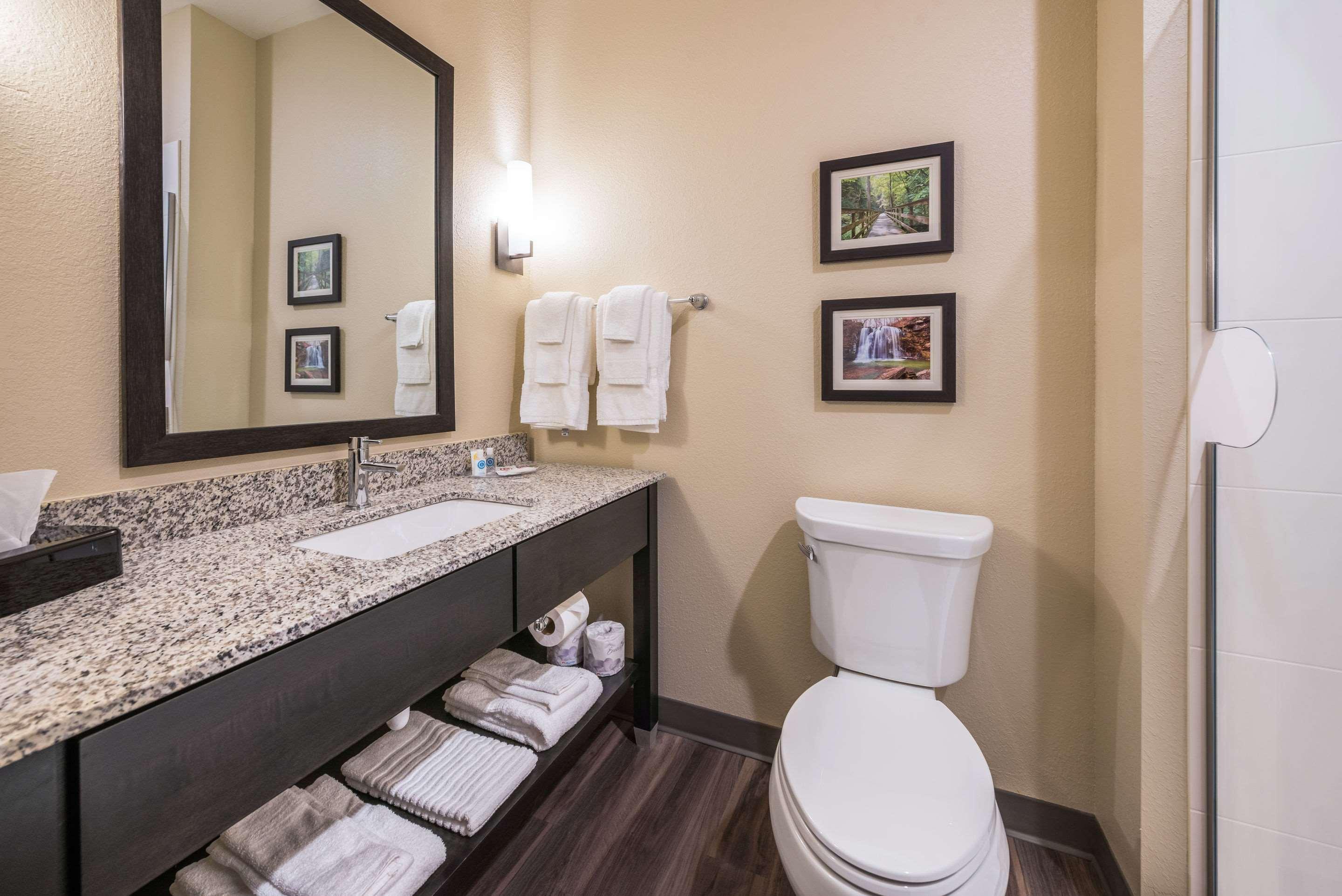 Comfort Suites Marysville Columbus - Northwest Eksteriør bilde