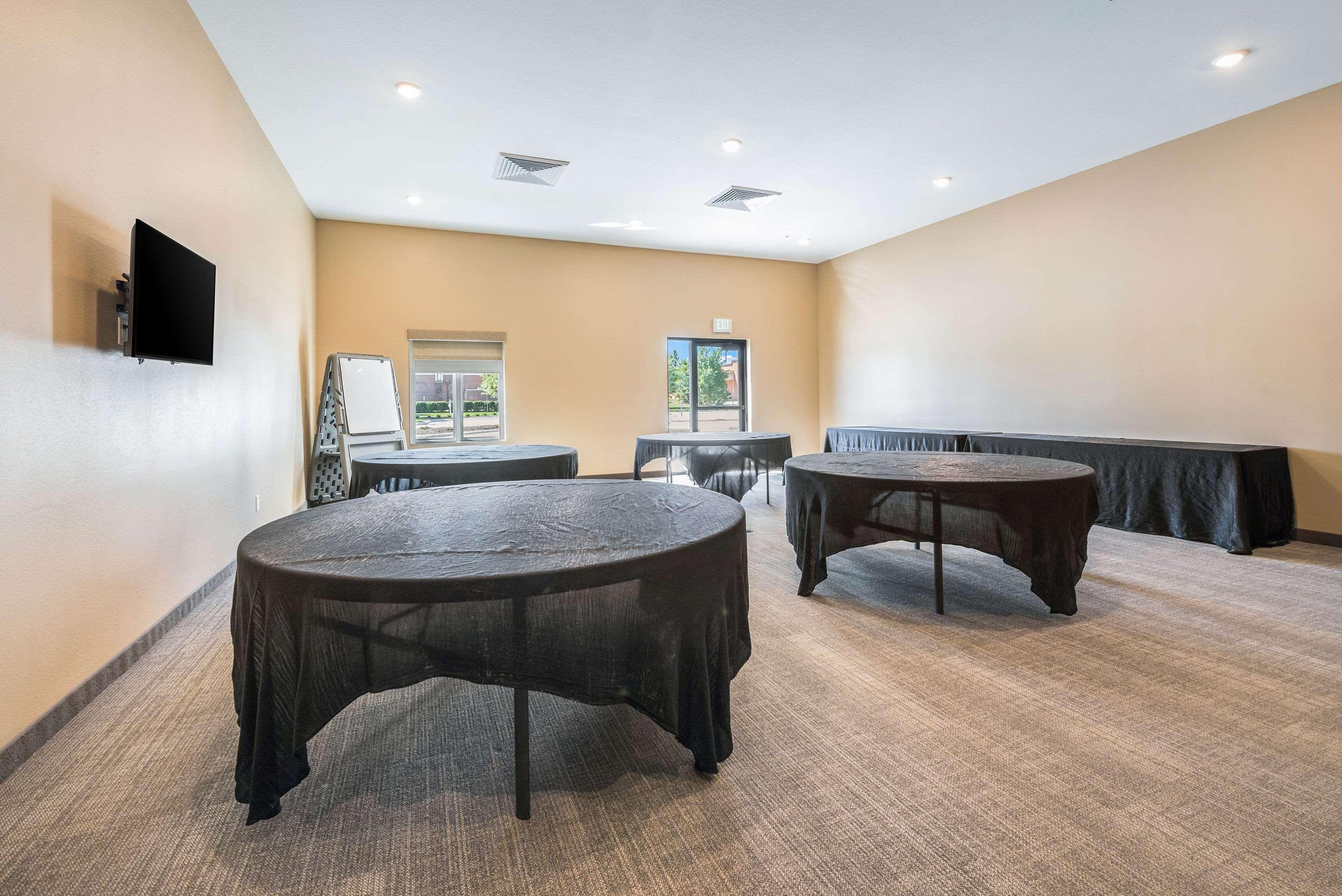 Comfort Suites Marysville Columbus - Northwest Eksteriør bilde